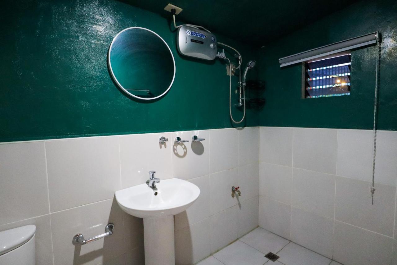 מואלבואל Ocean Breeze Hostel By Daily Sweet מראה חיצוני תמונה