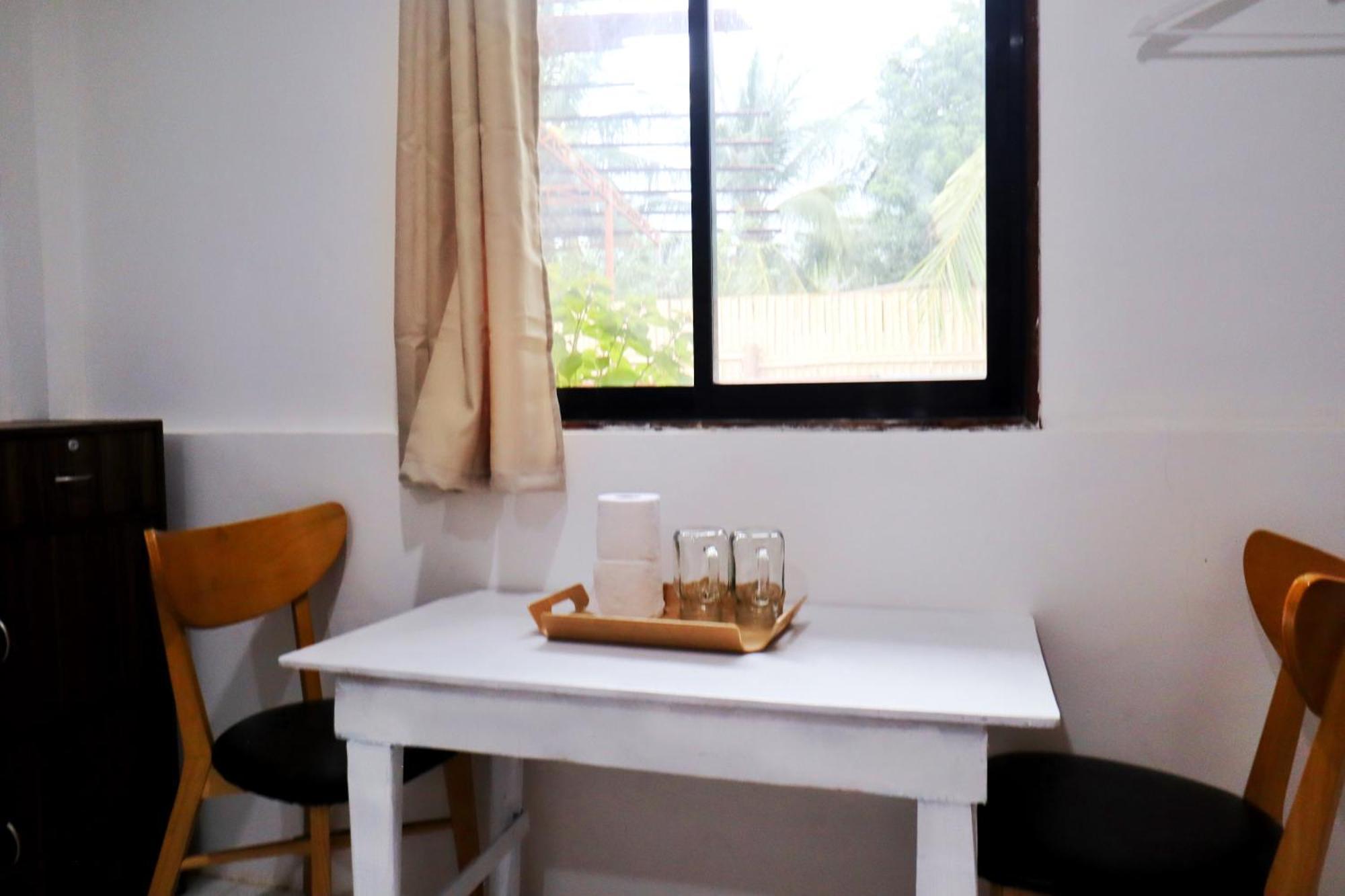מואלבואל Ocean Breeze Hostel By Daily Sweet מראה חיצוני תמונה