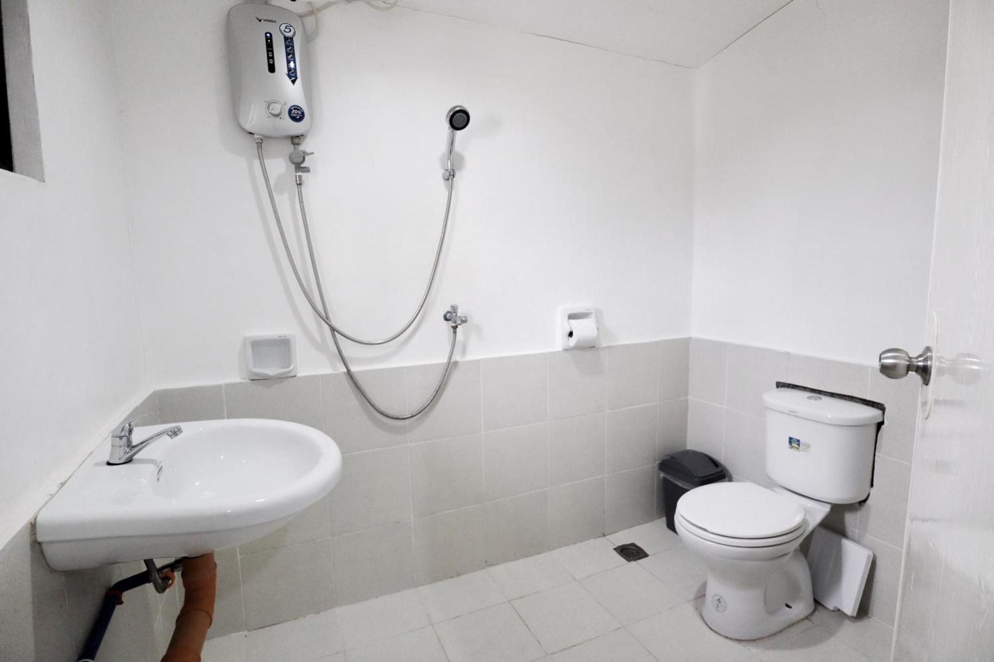 מואלבואל Ocean Breeze Hostel By Daily Sweet מראה חיצוני תמונה